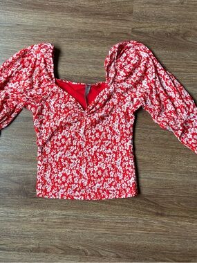 Anthropologie Red and White Floral Puff-Sleeve Blouse